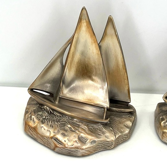 PM Craftsman Heavy Metal Bronze Colored Ship Bookends 5 1/2" - Picture 9 of 10